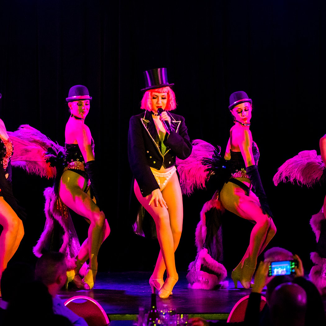 VITOTEL Cabaret — Votre Cabaret en Normandie proche de Paris. 2